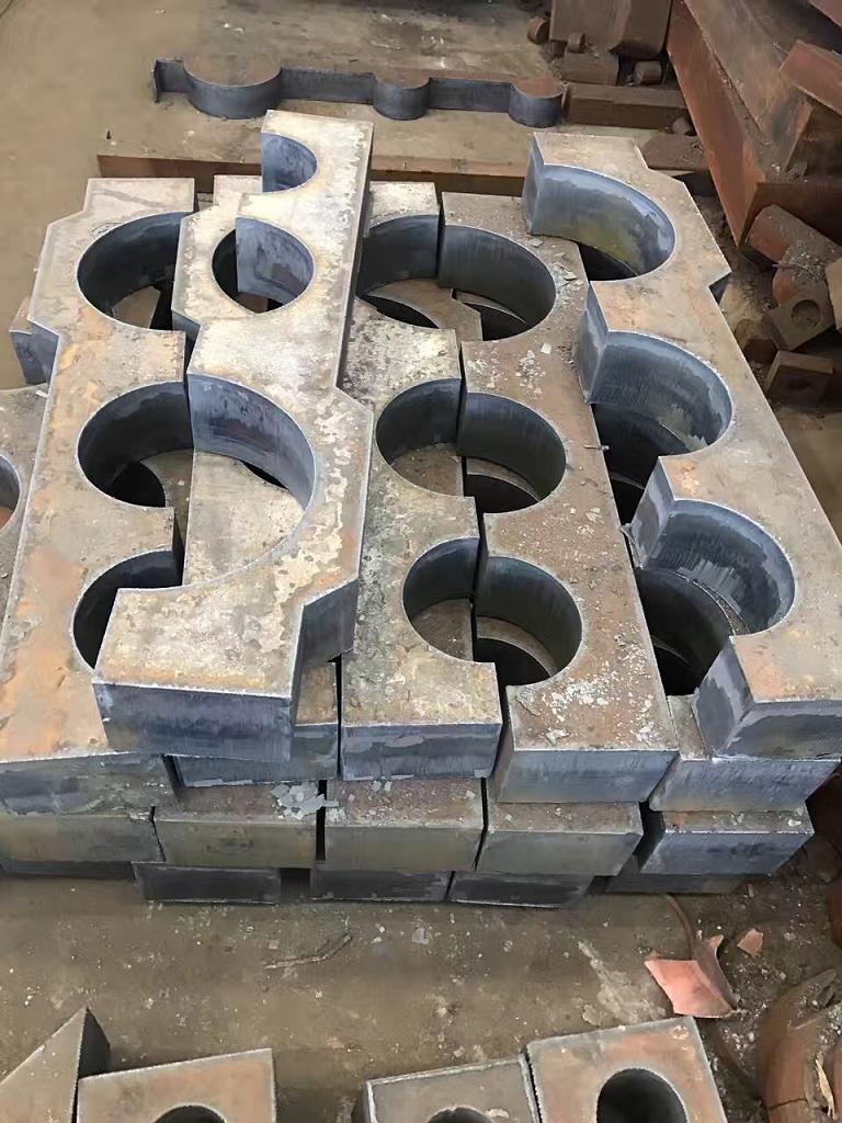 䓰�����и�